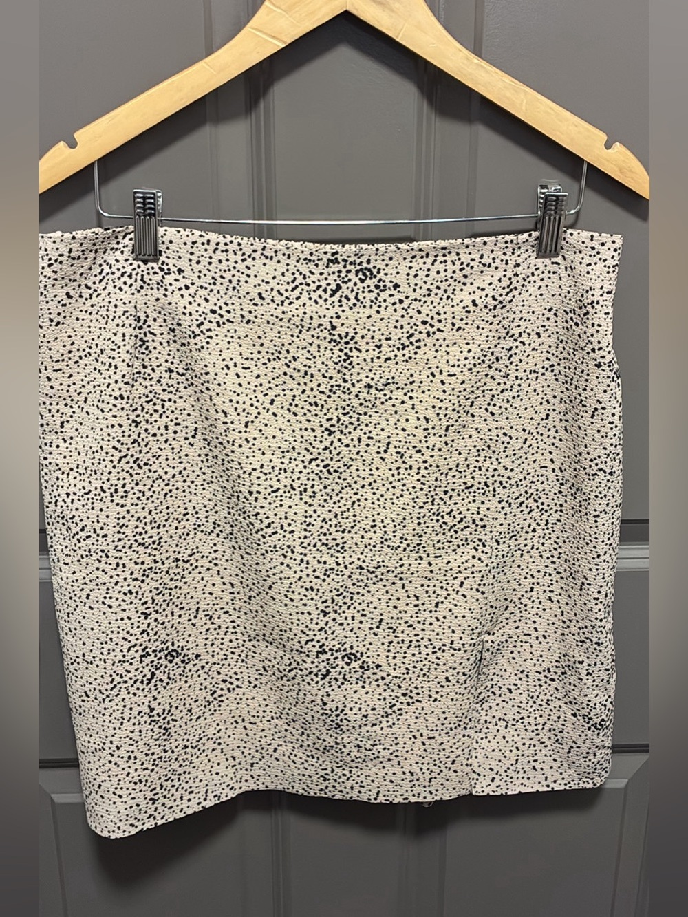Noisy May beige and Black Speckled Mini Skirt